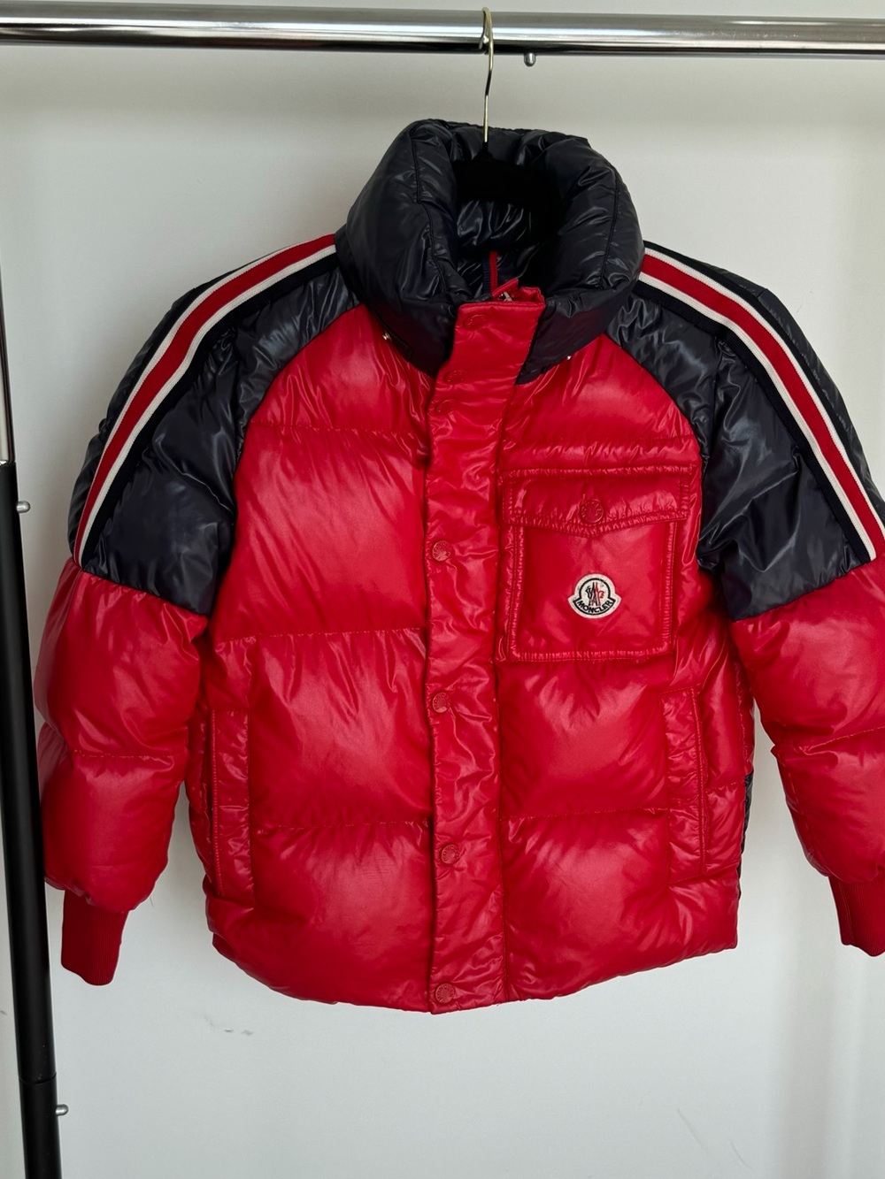 Moncler Kids Red and Navy Stripe-Trim Puffer Jacket
